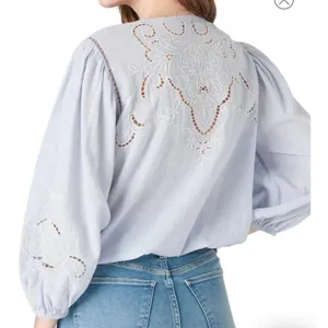 Lucky Brand Embroidered Cotton Peasant Blouse Chambray Blue Women's Size XS NWT thumbnail 2
