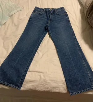 ZARA Jeans thumbnail 2