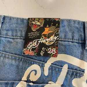 Ed Hardy NWT Y2K ‎ Love Eternal Denim Shorts Size 28 thumbnail 7