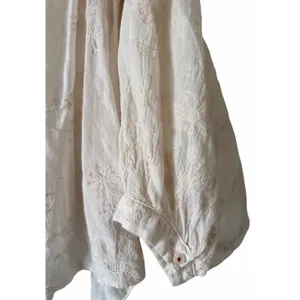 Anthropologie Pilcro Tavi Embroidered Button Down Blouse Bisque Women's Small‎ thumbnail 7