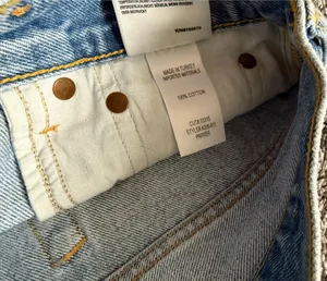 Agolde Parker Light Wash Distressed Denim Cutoff Shorts thumbnail 5