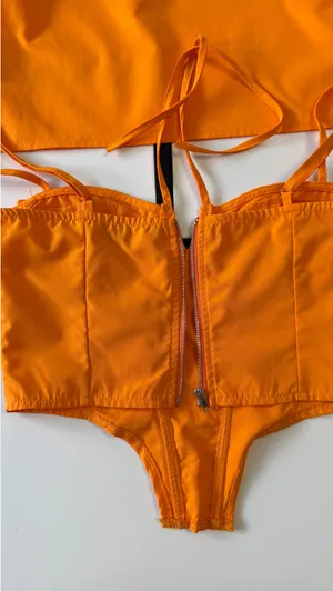 🍊 PrettyLittleThing Orange Corset Top & Mini Skirt Two-Piece Set | Size US 2 / XS ✨ thumbnail 18