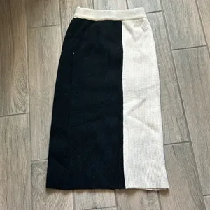 Commense color black knit midi skirt thumbnail 4