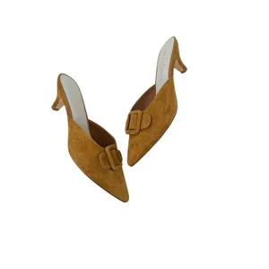 Matisse Layover Suede Buckle Kitten Heel Mule Pumps Cognac Brown Size 7.5 thumbnail 2