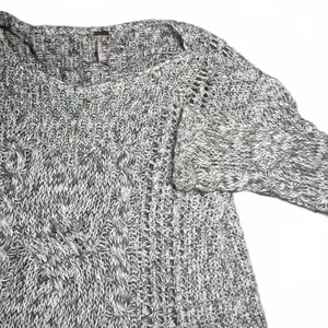 Free People Womans Small $95 Cable Knit Sweater Gray pegasus west end Pullover thumbnail 3