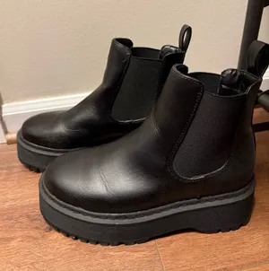 Forever 21 Chunky Black Lug Sole Boots thumbnail 1