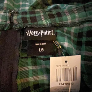 Harry Potter Slytherin Plaid Skirtall thumbnail 6