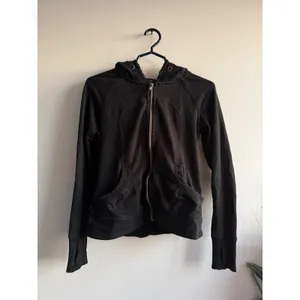 Lululemon Scuba Hoodie Full Zip Black Sweatshirt Thumbholes Size 4 thumbnail 2