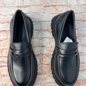 Black Faux Leather Platform Loafers Size: Men’s 6 (fits a Women’s 8) thumbnail 2