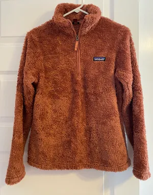 Fluffy Sweater thumbnail 1