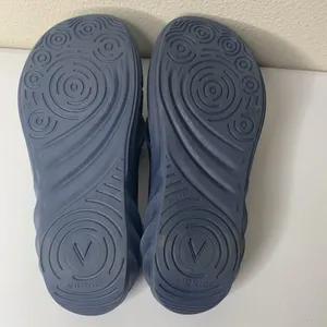 Vionic Recovery Thong Sandals Slip On Women’s Sz 9, Men’s 7 Blue thumbnail 7