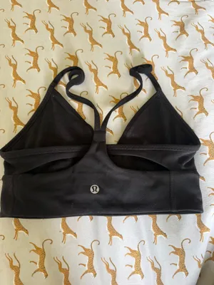 Lululemon bra thumbnail 2