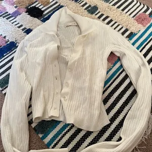 Meshki small cream button down thumbnail 6