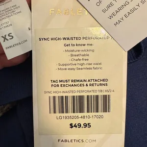 Fabletics Sync Seamless High-Waisted 7/8 Leggings in Navy Size XS New with Tags thumbnail 9