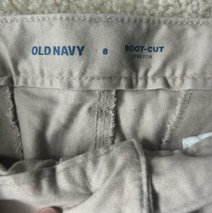 Old Navy  thumbnail 2