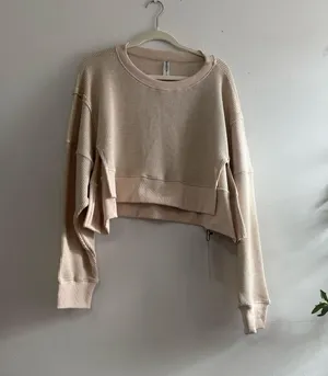 Tan cropped waffle knit top Size L thumbnail 1