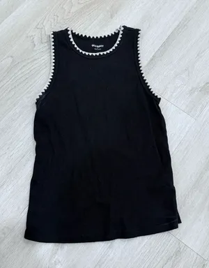 Old Navy Black Tank with White Scalloped Trim thumbnail 1