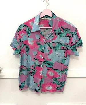 Jen's Pirate Booty Earth Floral Short Sleeve Top Size M thumbnail 1