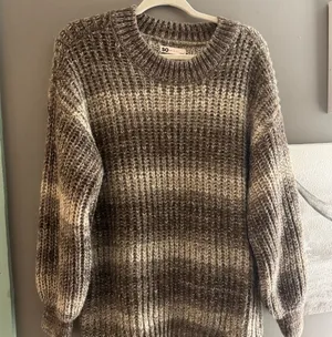 SO Brown and Cream Knit Sweater thumbnail 1