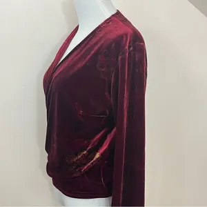 Clio Vintage Y2K Burgundy Velvet Floral Faux Wrap Top L thumbnail 4