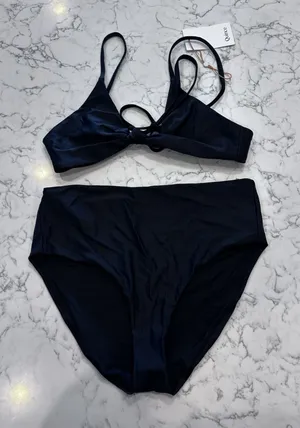 NWT Quince Black Knot Tie Bikini Top & High Rise Bottom Set Size Large thumbnail 1