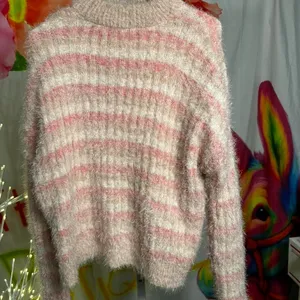 S49. Candie's pink & white striped fuzzy sweater Size XL thumbnail 3