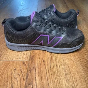 New Balance 412 v1 Evolve Alloy Toe Runner Work Shoes Womens 8.5 Black Purple thumbnail 9