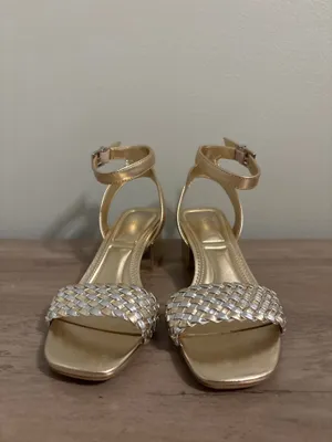 Vince Camuto Heels thumbnail 2