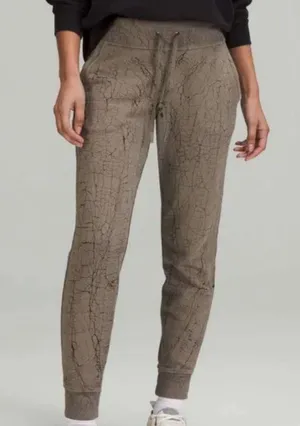 Lululemon Joggers thumbnail 1