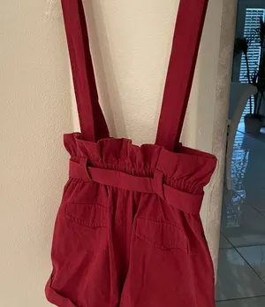 Style Rack Dressy shorts with over shoulder straps and belt thumbnail 5