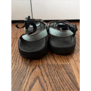 Chacos Sport Hiking Blue/Brown Sandals Strappy Toe Loop Shoe VIBRAM Sole Womens 8 thumbnail 4