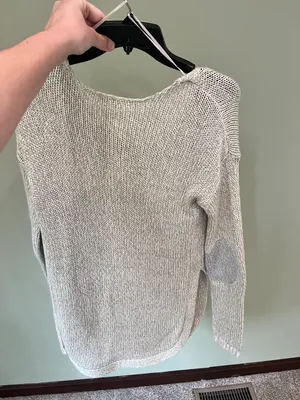 Sweater thumbnail 2