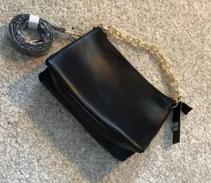 Forever21 crossbody hand bag thumbnail 1
