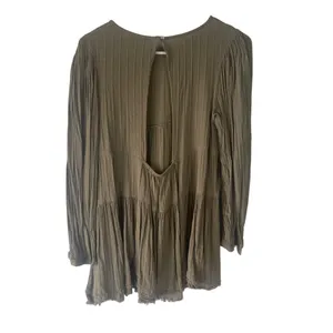 American Eagle Women's Size XS Olive‎ Green Tiered Babydoll Top thumbnail 6