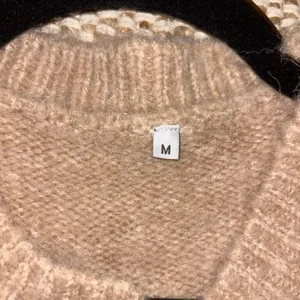 Viral TikTok Button Up Sweater Size M thumbnail 3