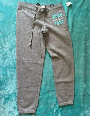 Aeropostale Women’s Classic Cinch Sweatpants thumbnail 3