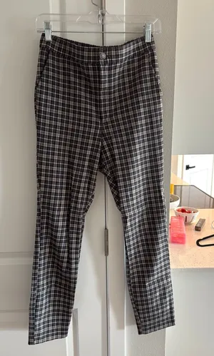 Hollister Ultra High-Rise Pants Plaid thumbnail 1
