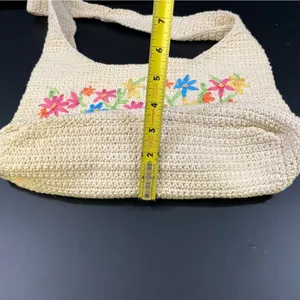 Vintage Women's Beige Floral Crochet Shoulder/Tote Bag SKU 5250 thumbnail 7
