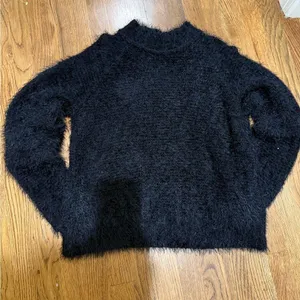 Cozy Black Fuzzy Sweater size S thumbnail 2