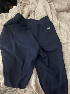 FIGS Jogger Scrub Pants thumbnail 5