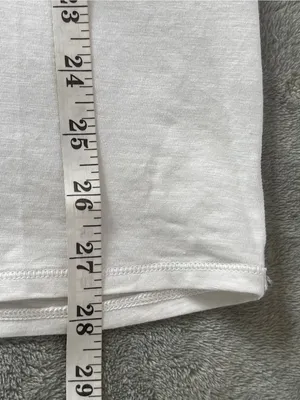 Lululemon love tee White round V-Neck T-shirt Classic Lightweight streetwear 8 thumbnail 7