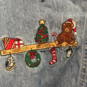 Vintage honors Christmas embroidered denim button up thumbnail 2