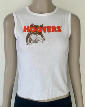 Hooters Girl Graphic Tank Top NWT! thumbnail 1
