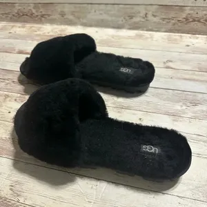 UGG Cozette Slippers Women’s Size 7 Black House Indoor Shoes thumbnail 11