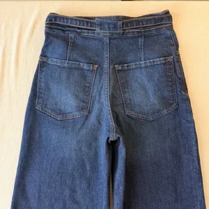 Express Wide Leg Super High Rise Belted Jeans 4R Dark Wash 70s Retro thumbnail 12