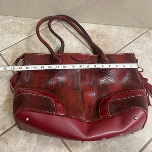 Cromia Italy Burgundy Snakeskin Leather Shoulder Bag Tassel Satchel" HAS PEELING thumbnail 4