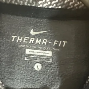 Nike Therma-Fit Gray Jacket thumbnail 2