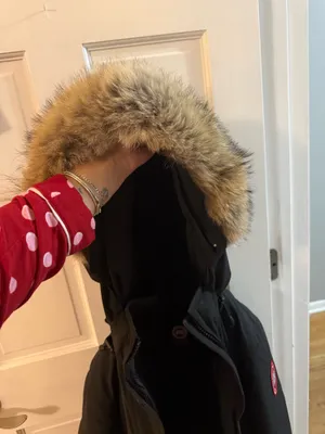 Canada Goose Jacket Women’s thumbnail 5