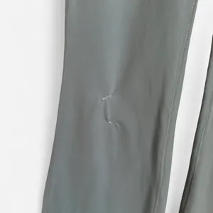 Athleta Gray Green Flare Leggings Medium M Read Description/Small Flaw thumbnail 3