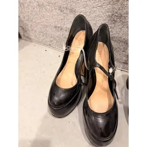 Schutz Womens Heels 9.5B Black Zayne Patent Leather Chunky Platform Mary Jane thumbnail 2